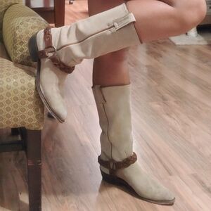 Classic Frye Women's Western Boots Light Tan Suede Size 9.5 B
